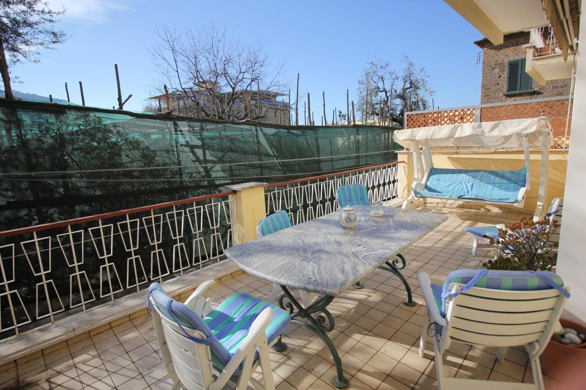 Appartamento Domus Marziale Sorrento Esterno foto